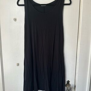 Olivia Rae Black Mini Relaxed Sleeveless Dress